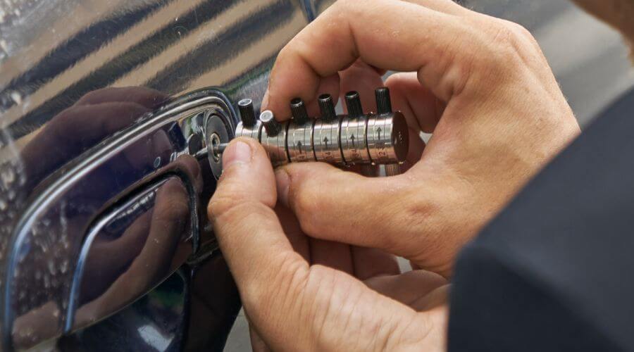 Professional New roof installation in Desdemona, TX